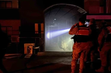 Galeride çıkan yangında 2 kişi öldü, 14 kişi hastanede tedavi altına alındı 