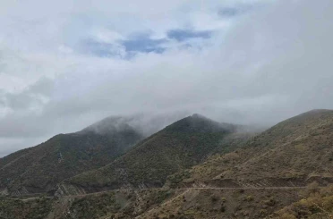 Ganos Dağı sisle kaplandı: Uçmakdere ve Yeniköy bulutların arasında kaldı 