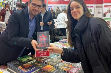 Gazeteci Yazar Gökhan Çelik’ten yeni roman: ’Hilal Birliği’ 