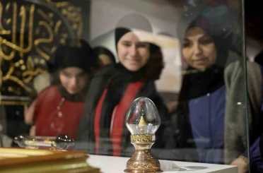 Gaziantep Büyükşehir ev sahipliğinde Mukaddes Emanetler Sergisi’ne yoğun ilgi 