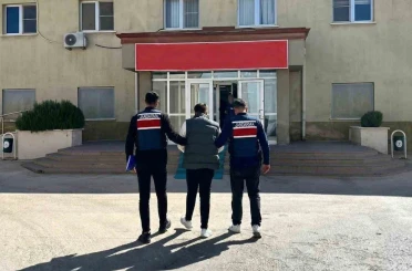 Gaziantep’te 11’er yıl hapis cezasıyla aranan 3 şahsı jandarma yakaladı 