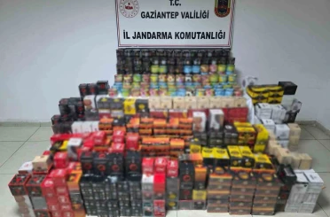 Gaziantep’te 1,5 milyon TL değerinde kaçak nargile tütünü ve kömürü ele geçirildi 