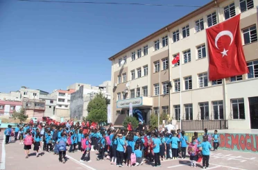 Gaziantep’te 705 bin öğrenci ders başı yaptı 