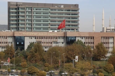 Gaziantep’te 8 yıl önce aracın içinde öldürülen 2 gencin davası sil baştan 