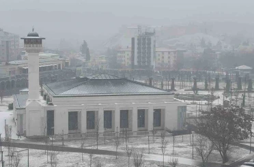 Gaziantep’te beklenen kar yağışı etkisini göstermeye başladı 