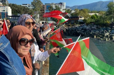 Gazze için tekne ile denize açıldılar 