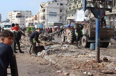 Gazzeliler "Yeniden İnşa Edeceğiz" kampanyası başlattı 
