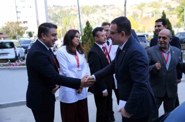 Gebe okullarında ağız ve diş sağlığı eğitimi 81 ilde yaygınlaşıyor 