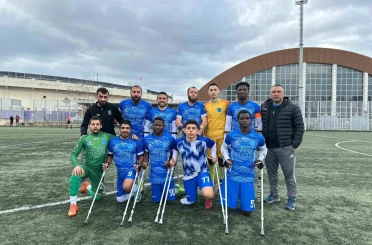 Gebze Belediyesi Ampute Futbol Takımı, TSK Rehabilitasyon Merkezi’ni 3-0 yendi 