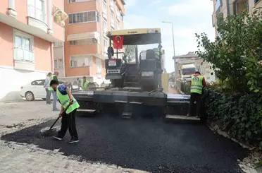 Gebze’de yol bakım ve onarım çalışmaları sürüyor