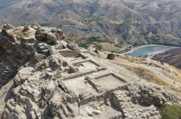 Geçmişi 3 bin yıllık tarihi kalede Osmanlı’ya ait karakol ortaya çıktı 