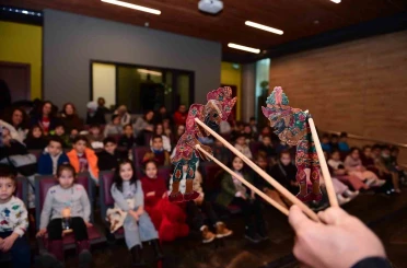 Geleneksel Karagöz Oyunu Osmangazi’de Çocuklarla Hayat Buldu 