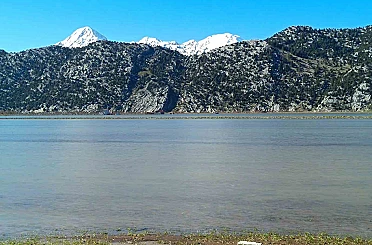 Gembos Ovası adeta göle döndü 