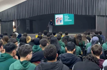 Genç akademisi eğitimleri aralıksız sürüyor 