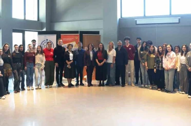 Gençler Nilüfer’de "İfade özgürlüğü" konuşuldu 