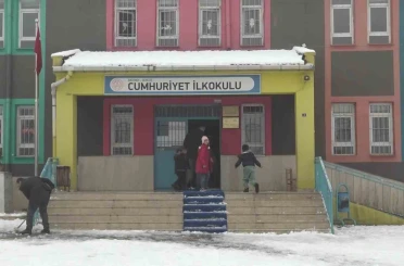 Gercüş’te eğitime 1 gün ara verildi 