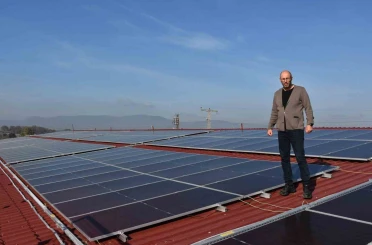 Germencik Belediyesi’nin güneş enerji sistemi devreye alındı 