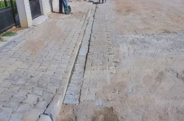 Germencik’te yol yenileme çalışmaları sürüyor 