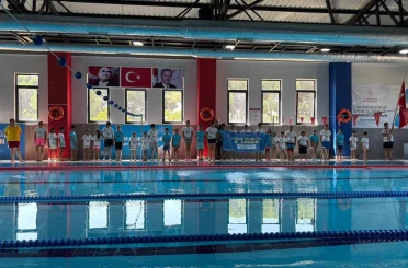 Germencik’te ’Yüzme Bilmeyen Kalmasın’ projesinde sertifika heyecanı 