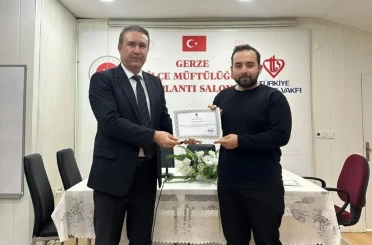 Gerze’de genç din görevlilerine ‘babalık bilinci’ eğitimi 