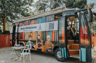 Gezici Kütüphane tatilde yollara çıkıyor 