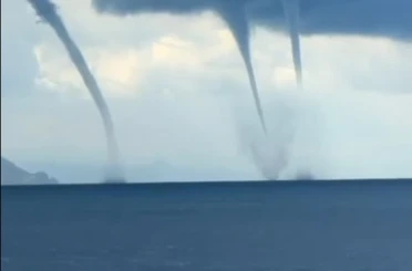 Giresun açıklarında hortum paniği 
