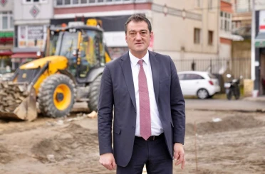 Giresun Belediye Başkanı Köse, kalp krizi şüphesiyle gittiği hastanede yoğun bakıma alındı 