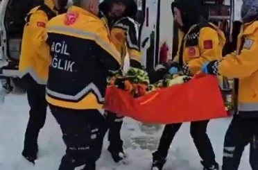 Giresun’da 79 yaşındaki hastanın imdadına arazi tipi ambulans yetişti 