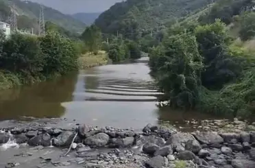 Giresun’da dün bir anne ile 2 kızının hayatını kaybettiği selin geliş anının yeni görüntüleri ortaya çıktı
