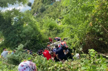 Giresun’da trafik kazası: 2 ölü, 3 yaralı 