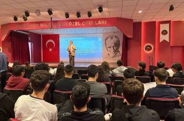 GKV Liselerinde geleceğe yön veren kariyer çalışmaları start aldı 