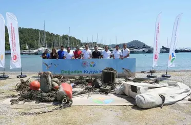 Göcek Halk Plajı’nda deniz dibi temizliği tamamlandı
