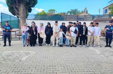 Göçmen kaçakçısı, jandarmadan kaçamadı: 1 gözaltı 