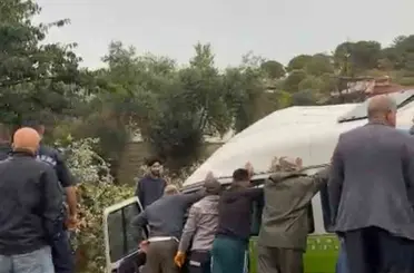Gökçeada’da minibüs devrildi: 1 ölü, 2 yaralı
