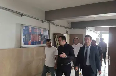 Gölbaşı Anadolu Lisesi’nde tadilat ve güçlendirme çalışmaları sürüyor
