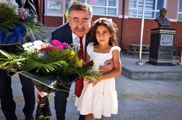 Gölbaşı Belediyesi’nden öğrencilere ‘Renkli Bir Yıla Merhaba’ etkinliği 