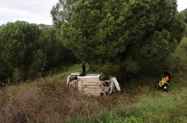 Gönen-Biga yolunda trafik kazası: 3 yaralı 
