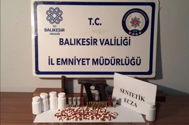 Gönen polisi uyuşturucu ve ruhsatsız silaha geçit vermedi 