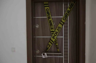 Göreve gelmeyen polis memuru, kendisini kontrol için gelen mesai arkadaşları tarafından ölü bulundu 