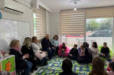 Görme engelliler için 3 yılda 200 kitap seslendirildi 