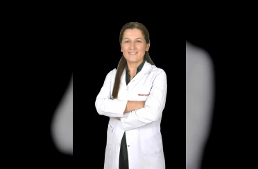 Göz çizdirme işlemi öncesinde ayrıntılı göz muayenesi şart 