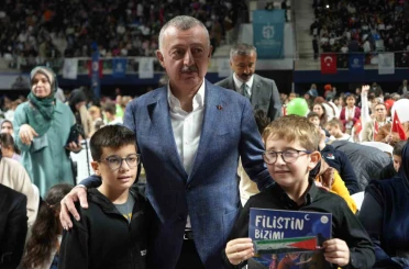 Guinnes, Filistin kitabı onaya sunulunca çekildi 