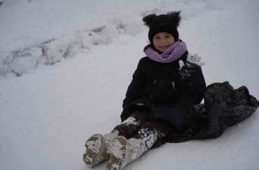 Gümüşhane’de kar tatili eğlenceye dönüştü 