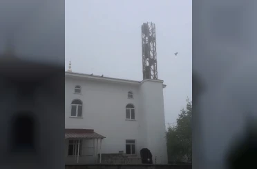 Güvercin yuvası minare yıkımını erteledi 