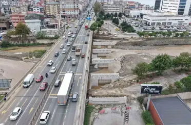 Haçkalı Baba Kavşağı’nda köprü çalışmaları devam ediyor
