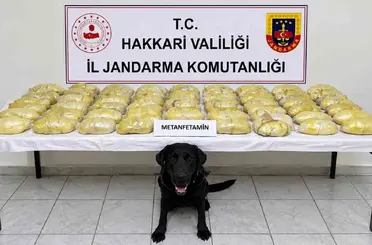 Hakkâri’de 21 kilo 700 gram metamfetamin ele geçirildi
