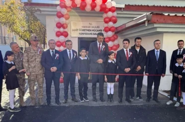 Hakkari’de 300 kişilik modern konferans salonu hizmete açıldı 