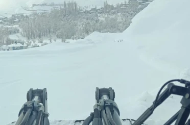 Hakkari’de 36 yerleşim yerinin yolu ulaşıma kapandı 