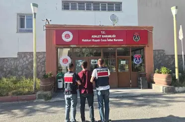 Hakkari’de aranan 4 hükümlü JASAT operasyonuyla yakalandı
