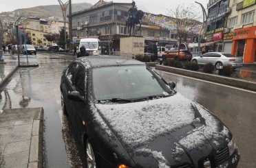 Hakkari’de merkezde yağmur, yüksek kesimlerde kar etkili oldu 